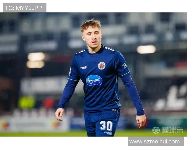 沙尔克04中场核心将离队，引援窗口备受关注